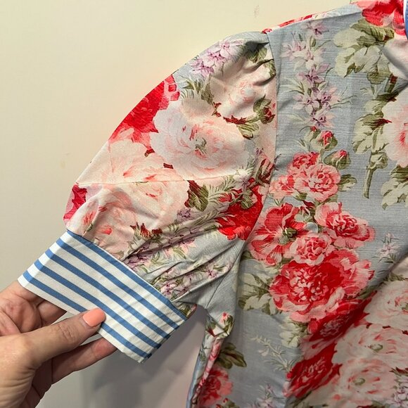Blue, Pink & White Floral Bubble Sleeve Top Blouse (S) VERY CUTE! - Picture 4 of 10